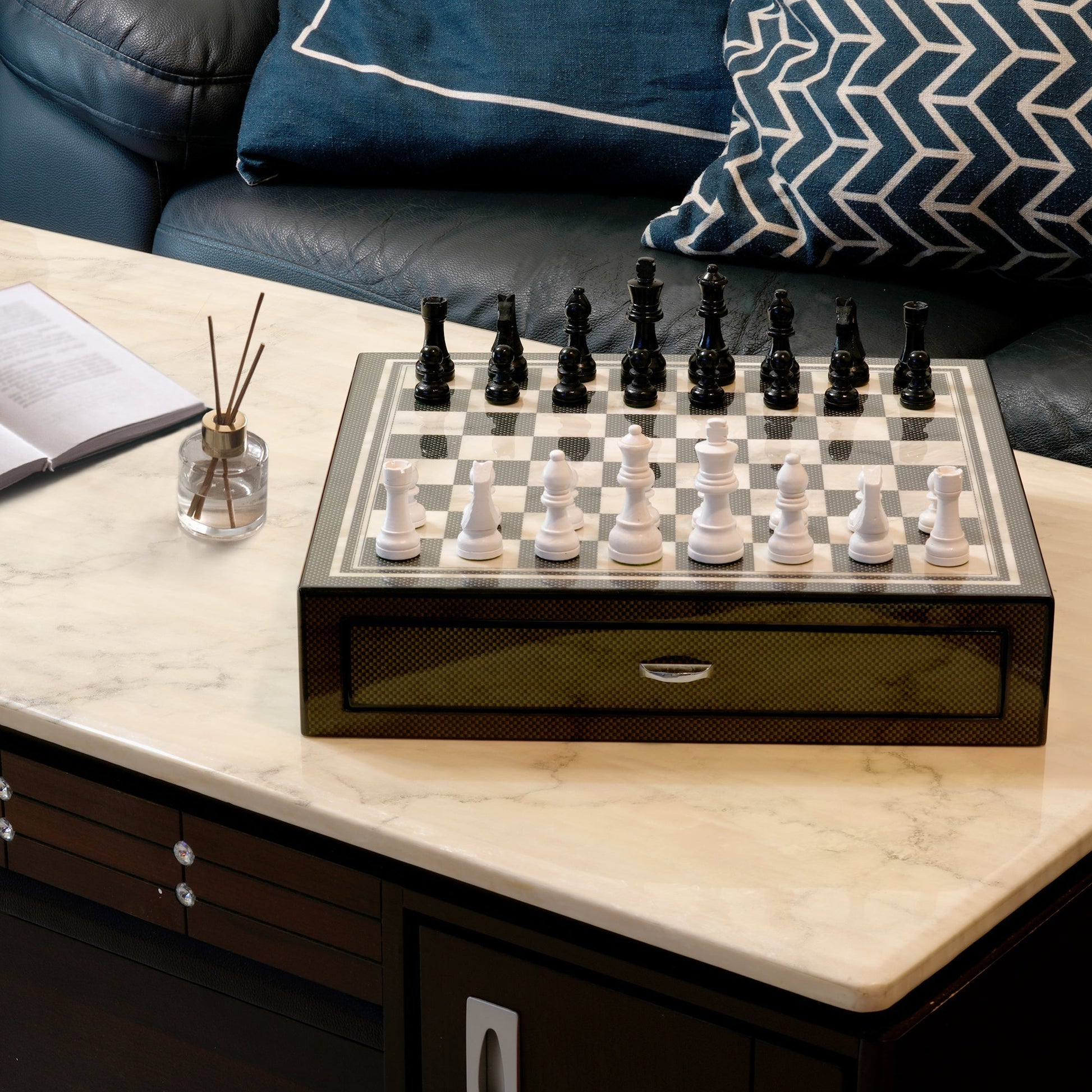 Chess Set with Chessmen, Glossy Carbon Fiber Woodronic